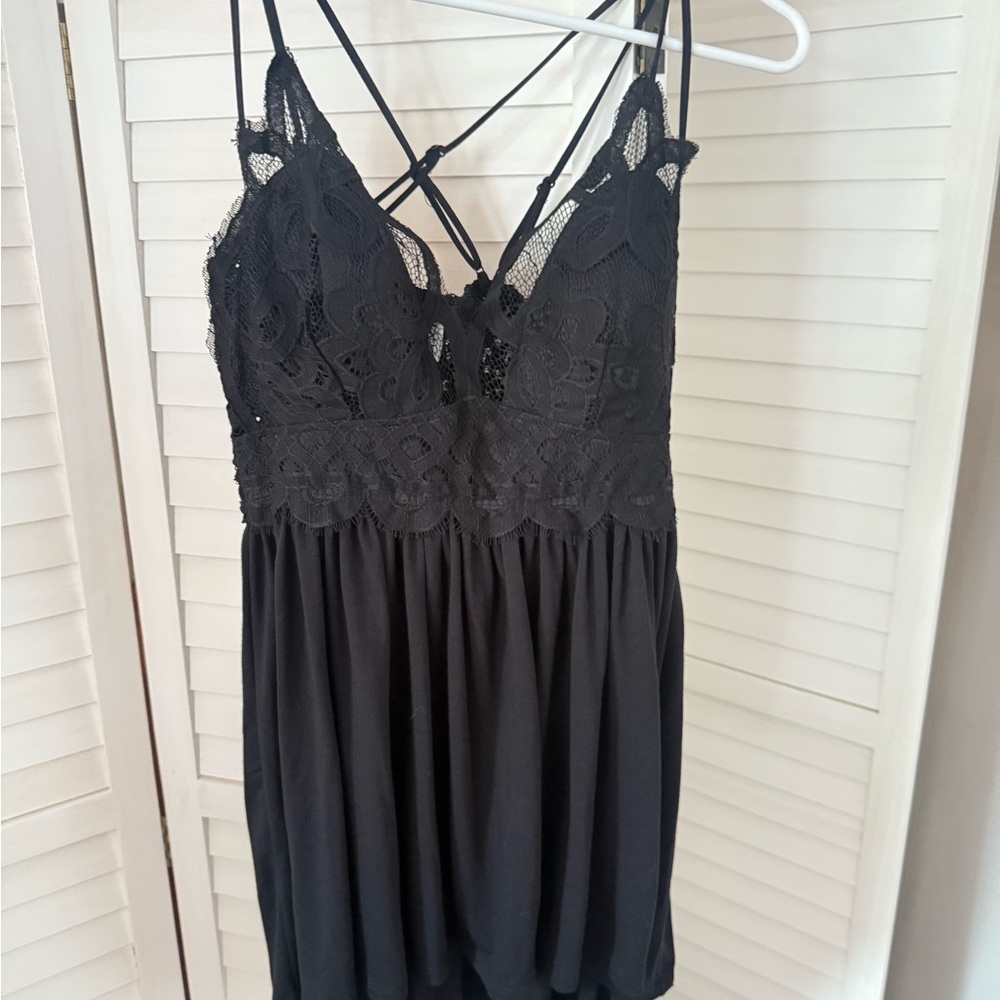 Zenana Outfitters Black Lace Chemise